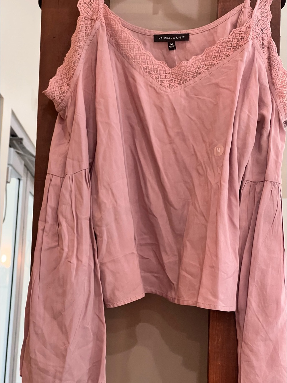 Kendall & Kylie Dusty Rose Lace-Trim Cold Shoulder Blouse